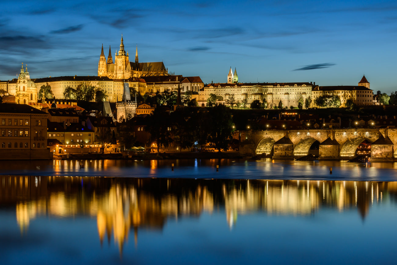 GOLDEN PRAGUE