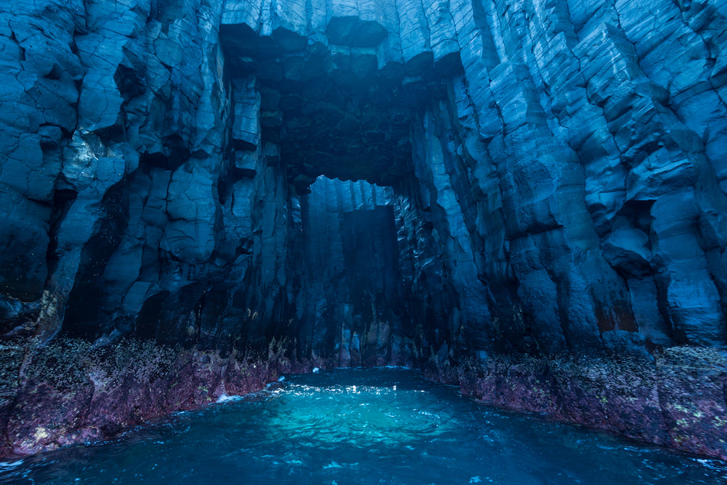 BLUE HOLE