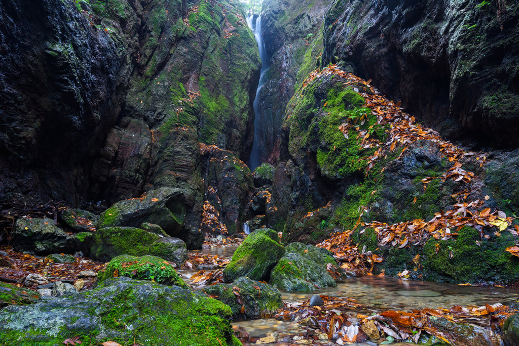 17_HIDEAWAY